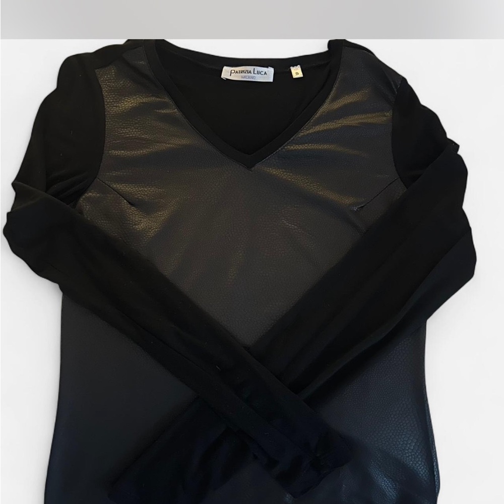 Patrizia Luca Black V-Neck long sleeve top